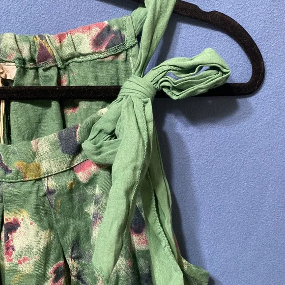 New linen green open shoulders dress size L Italy Bellambra